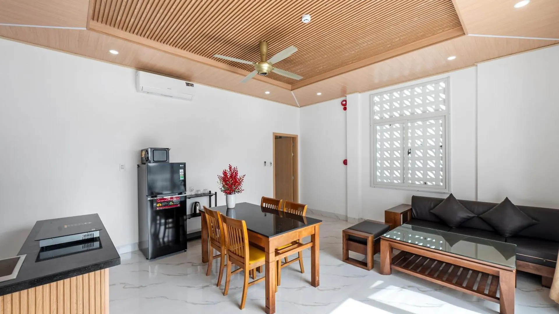 Le'S Apartment & Coffee Da Nang Vietnam